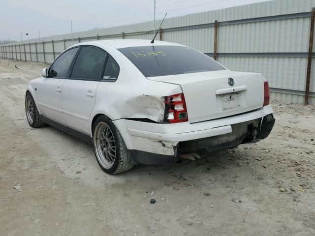 WVWMA63B4XE496464 - 1999 VOLKSWAGEN PASSAT GLS WHITE photo 3