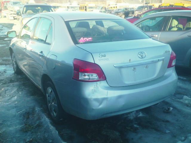 JTDBT923971159115 - 2007 TOYOTA YARIS SILVER photo 3