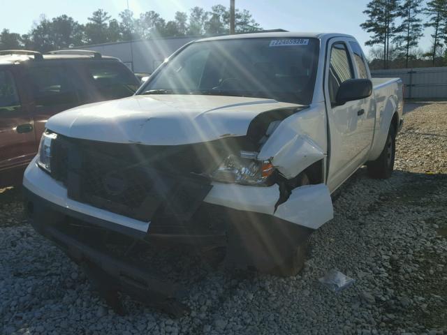 1N6BD0CT0GN741259 - 2016 NISSAN FRONTIER S WHITE photo 2