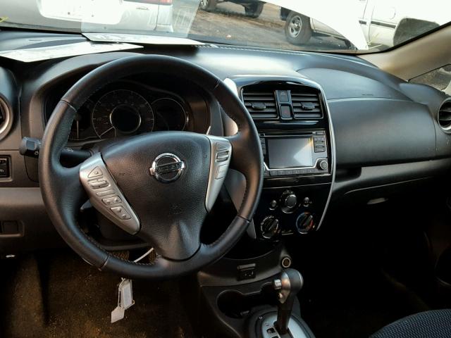 3N1CE2CP7HL373802 - 2017 NISSAN VERSA NOTE SILVER photo 9