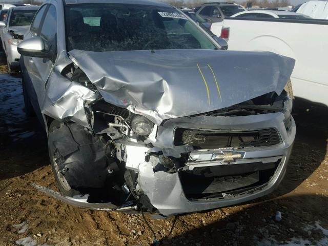 1G1JC5SH5E4160783 - 2014 CHEVROLET SONIC LT SILVER photo 9