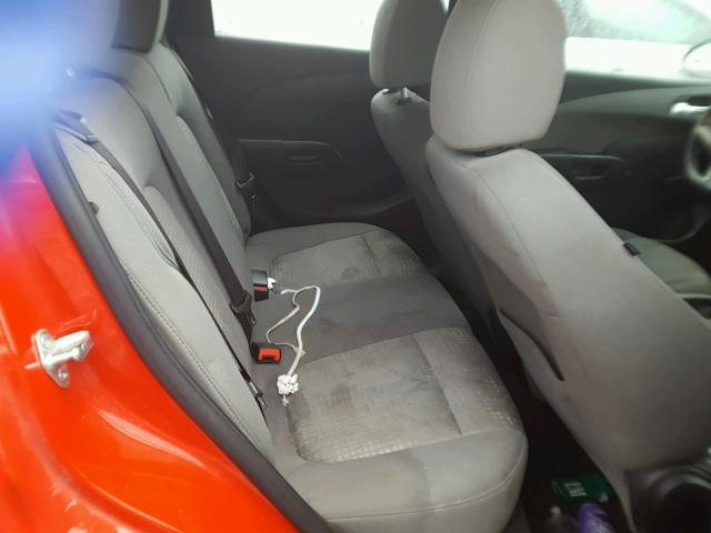 1G1JB6SH8D4228078 - 2013 CHEVROLET SONIC LS 红色 照片 6