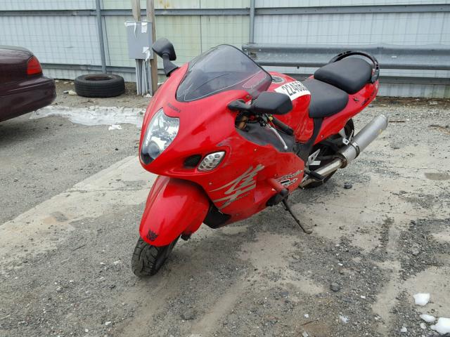 JS1GW71AX42106280 - 2004 SUZUKI GSX1300 R RED photo 2