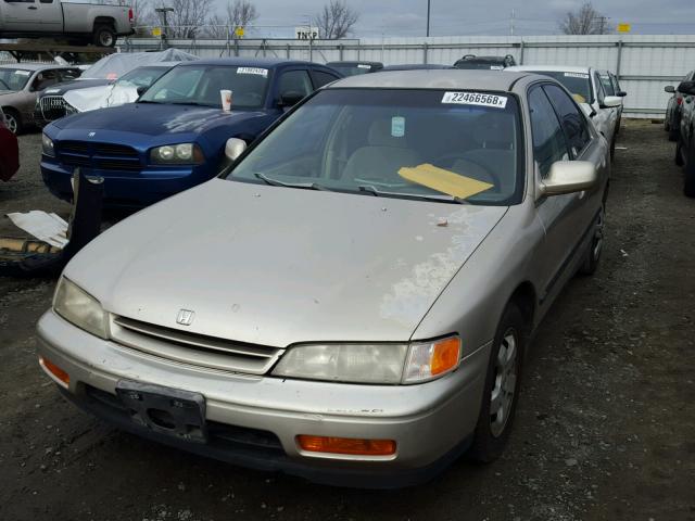 1HGCD5634SA081244 - 1995 HONDA ACCORD LX GOLD photo 2