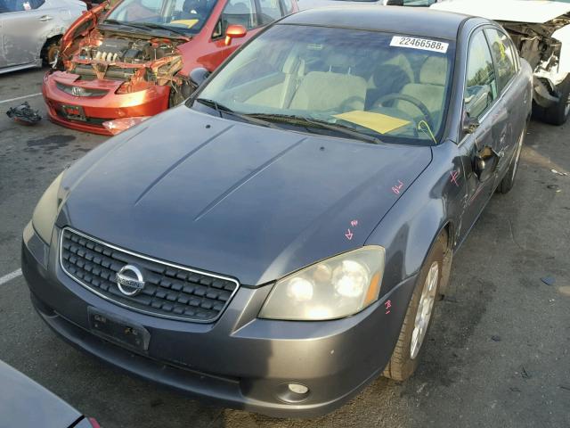 1N4AL11D55N911394 - 2005 NISSAN ALTIMA S GRAY photo 2