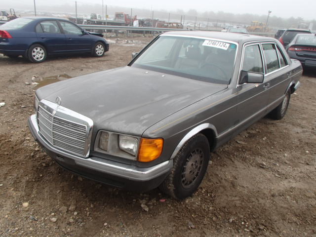 WDB1260371A011356 - 1984 MERCEDES-BENZ 500SEL GRAY photo 2