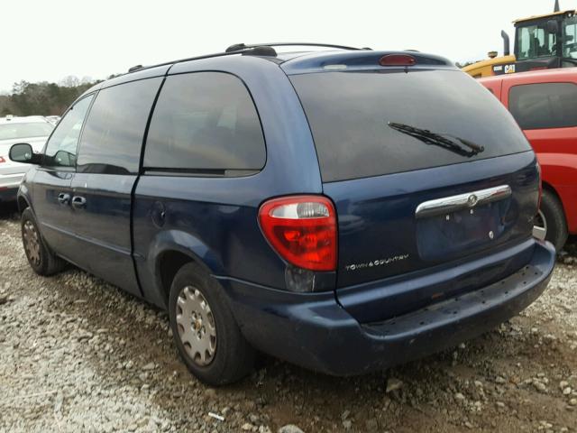 2C4GP44382R637121 - 2002 CHRYSLER TOWN & COU BLUE photo 3