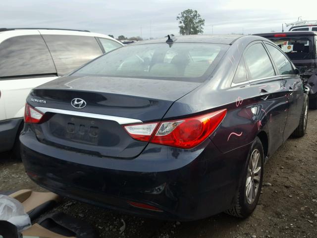 5NPEB4AC0DH734680 - 2013 HYUNDAI SONATA GLS BLUE photo 4