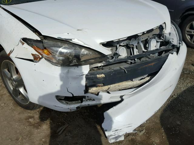 4T1BA30K65U041396 - 2005 TOYOTA CAMRY SE WHITE photo 9