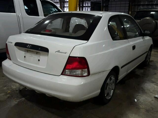 KMHCF35G71U107491 - 2001 HYUNDAI ACCENT L WHITE photo 4