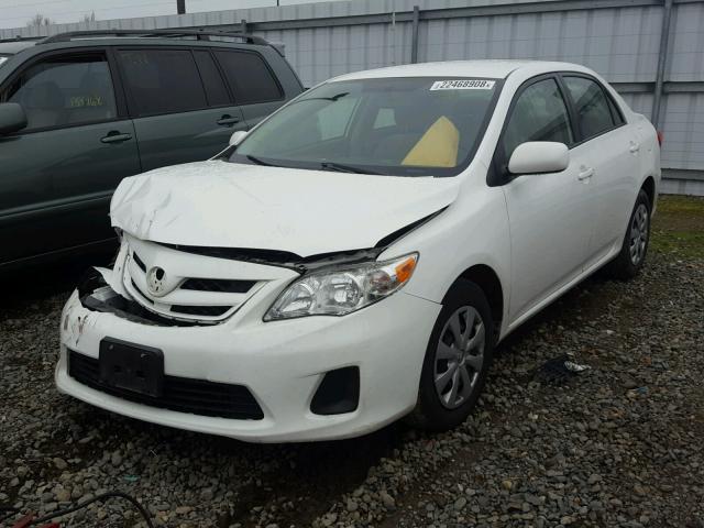 JTDBU4EE1B9161934 - 2011 TOYOTA COROLLA BA WHITE photo 2