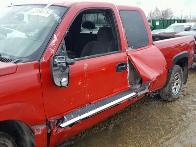 2GCEK19T041212796 - 2004 CHEVROLET SILVERADO RED photo 9