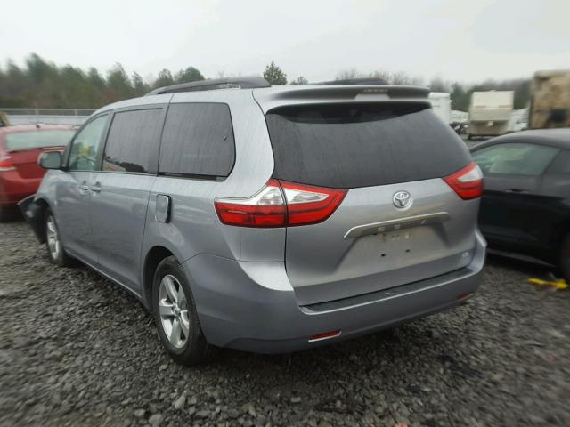 5TDKK3DC2GS735899 - 2016 TOYOTA SIENNA LE GRAY photo 3