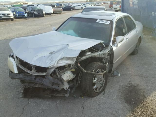 JH4KA96571C001805 - 2001 ACURA 3.5RL SILVER photo 2