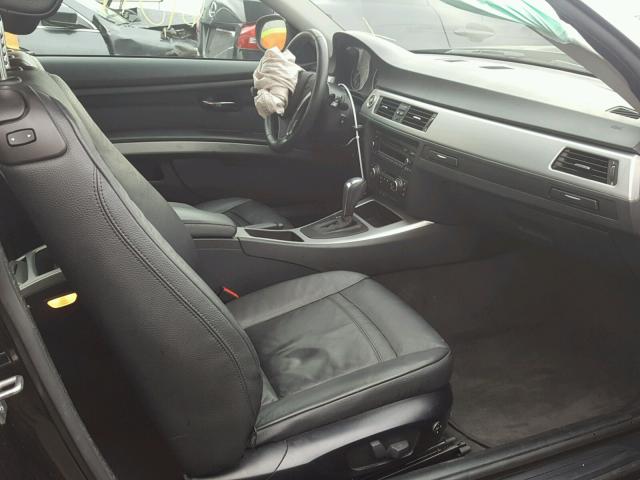 WBAKE3C57BE559051 - 2011 BMW 328 I BLACK photo 5