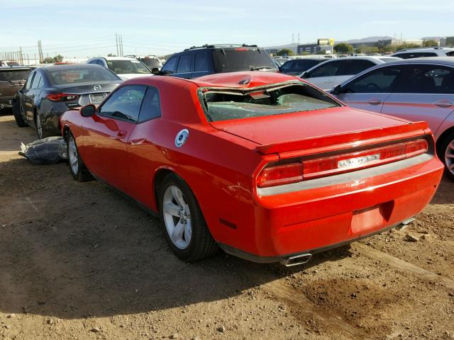 2B3CJ5DTXAH282917 - 2010 DODGE CHALLENGER RED photo 3