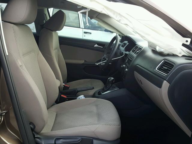 3VW2K7AJ5EM309922 - 2014 VOLKSWAGEN JETTA BASE 棕色 照片 5