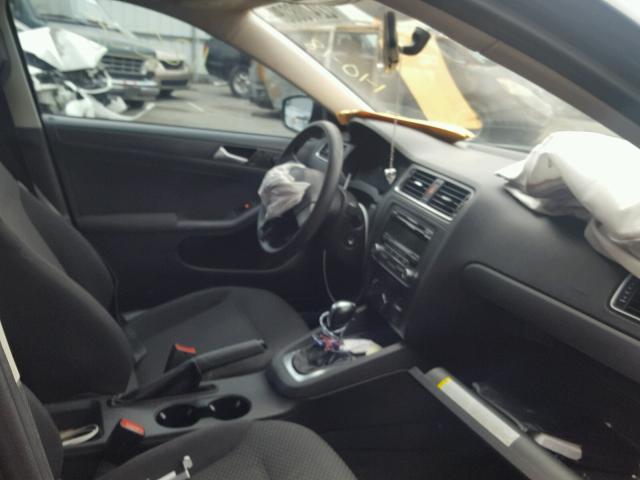 3VW2K7AJ6CM379653 - 2012 VOLKSWAGEN JETTA BASE GRAY photo 5