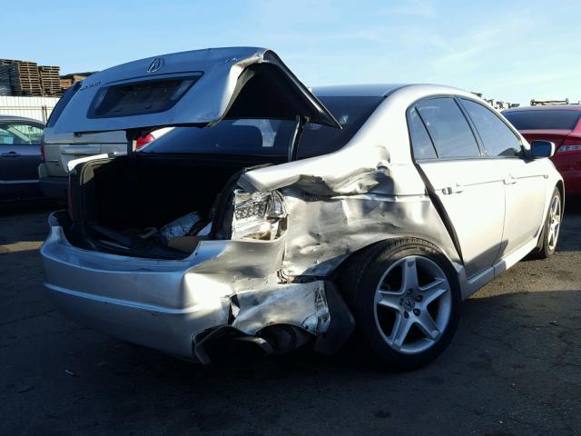 19UUA66206A043607 - 2006 ACURA 3.2TL SILVER photo 4