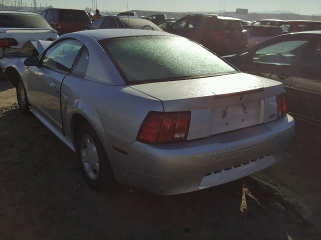 1FAFP4044YF229344 - 2000 FORD MUSTANG SILVER photo 3