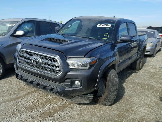 3TMCZ5AN2GM024365 - 2016 TOYOTA TACOMA DOU GRAY photo 2