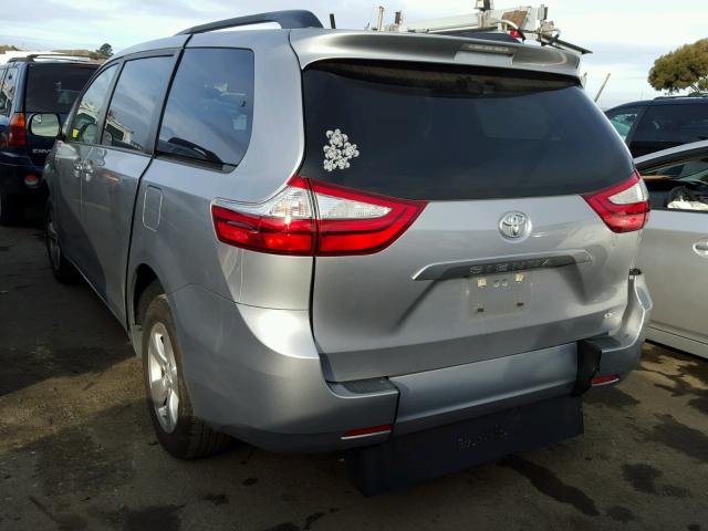 5TDKK3DC0FS593843 - 2015 TOYOTA SIENNA LE GRAY photo 3