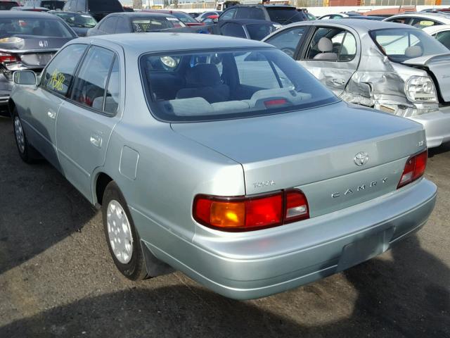 JT2SK12E6S0298177 - 1995 TOYOTA CAMRY LE SILVER photo 3