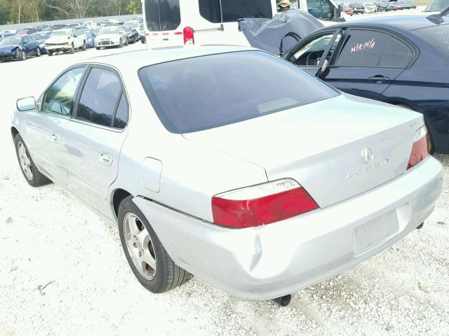 19UUA56642A018846 - 2002 ACURA 3.2TL SILVER photo 3