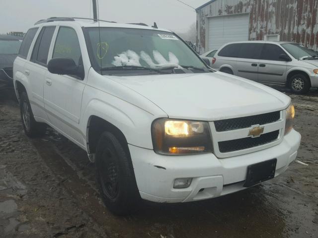 1GNDT13S172268606 - 2007 CHEVROLET TRAILBLAZE WHITE photo 1