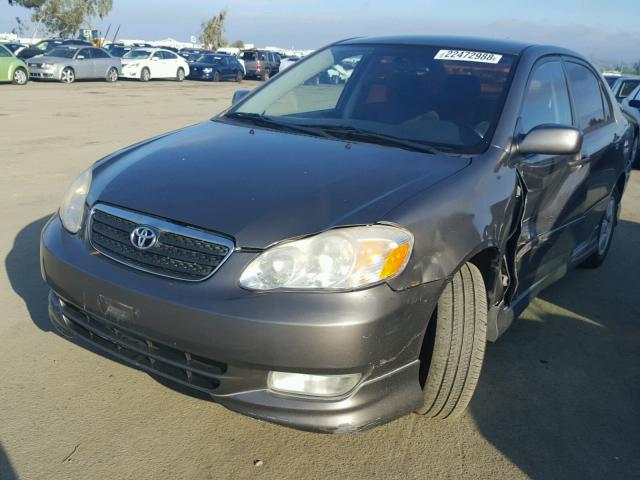 1NXBR32E04Z271501 - 2004 TOYOTA COROLLA CE GRAY photo 2