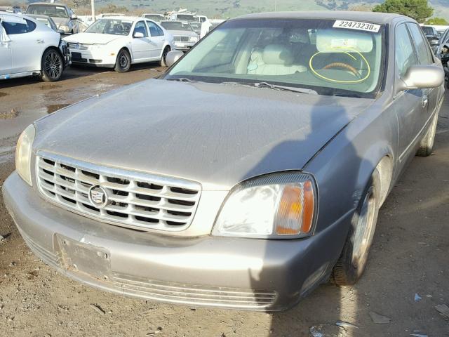 1G6KE57YX2U150845 - 2002 CADILLAC DEVILLE DH BROWN photo 2