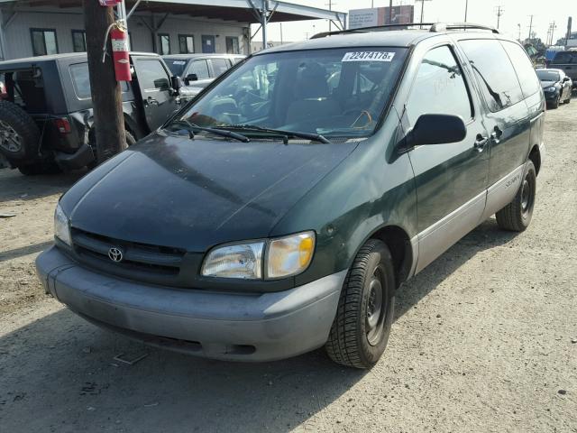 4T3ZF19C5XU142567 - 1999 TOYOTA SIENNA CE GREEN photo 2