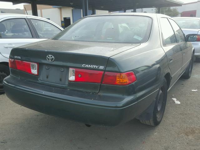 JT2BG28K8Y0402360 - 2000 TOYOTA CAMRY LE GREEN photo 4