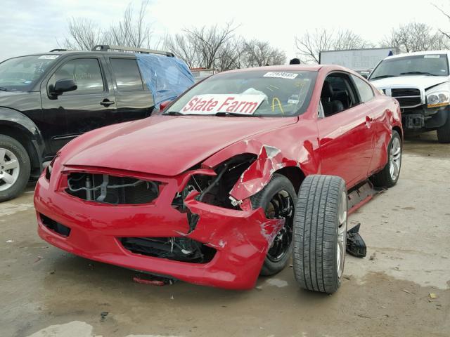 JNKCV64F99M653365 - 2009 INFINITI G37 RED photo 2