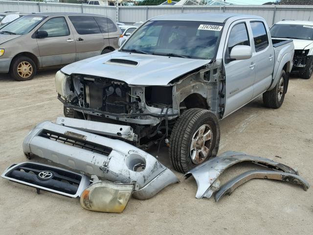 5TELU42NX8Z474454 - 2008 TOYOTA TACOMA DOU SILVER photo 2