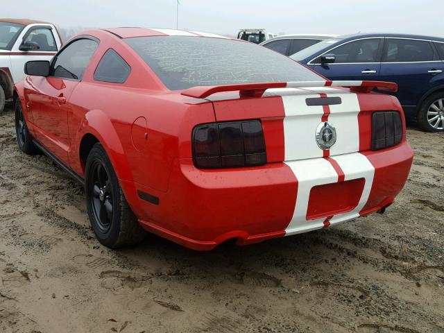 1ZVFT80N465145479 - 2006 FORD MUSTANG RED photo 3