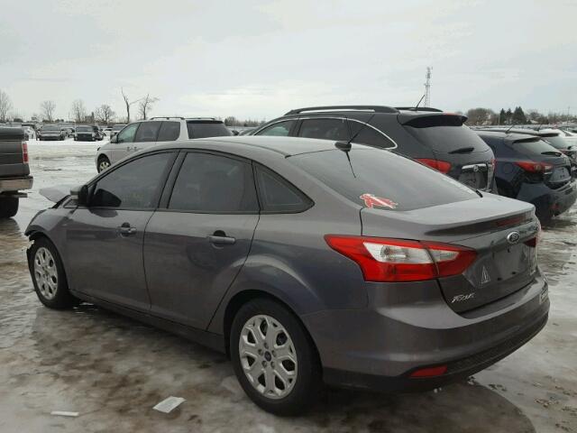 1FADP3F25DL215326 - 2013 FORD FOCUS SE CHARCOAL photo 3