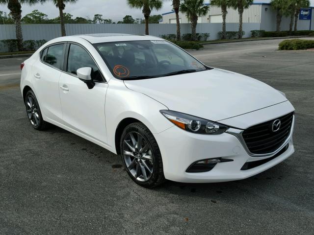 3MZBN1V35JM162592 - 2018 MAZDA 3 TOURING WHITE photo 1