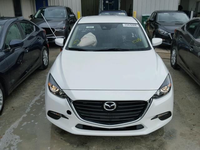 3MZBN1U76JM163741 - 2018 MAZDA 3 SPORT WHITE photo 9