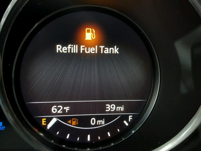 JM1GL1X52H1126900 - 2017 MAZDA 6 GRAND TO RED photo 8