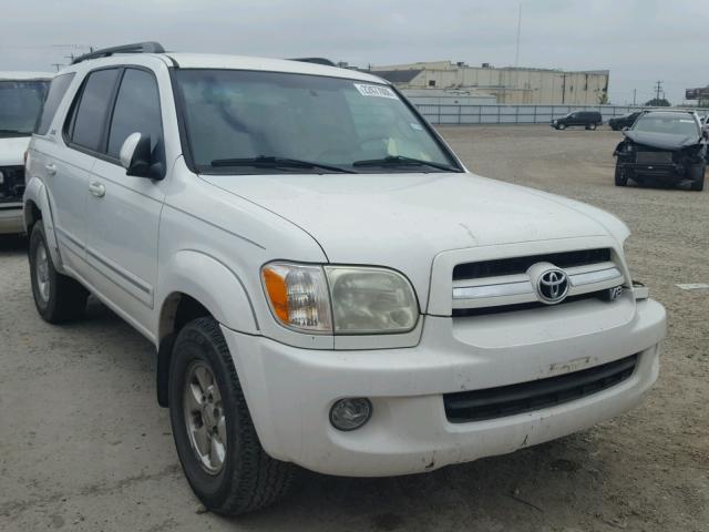 5TDZT34AX5S260543 - 2005 TOYOTA SEQUOIA SR WHITE photo 1