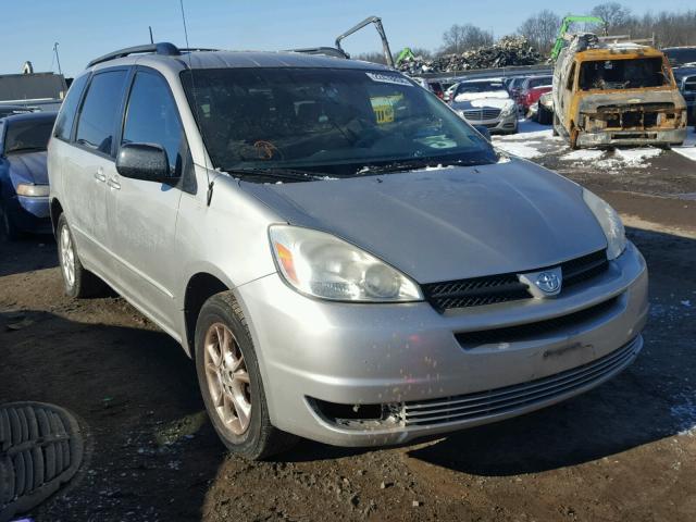 5TDBA23C45S053733 - 2005 TOYOTA SIENNA LE SILVER photo 1