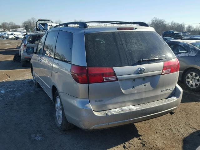 5TDBA23C45S053733 - 2005 TOYOTA SIENNA LE SILVER photo 3