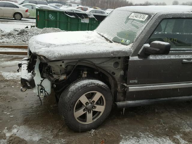 1J8HG48K36C273607 - 2006 JEEP COMMANDER GRAY photo 10