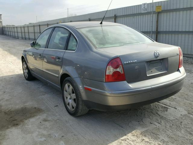 WVWRH63B92P365156 - 2002 VOLKSWAGEN PASSAT GLX 灰色 照片 3