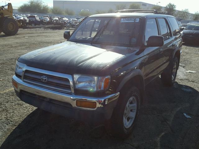 JT3GN86R0W0084757 - 1998 TOYOTA 4RUNNER SR BLACK photo 2