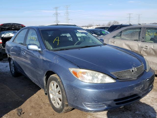 4T1BF32K94U580446 - 2004 TOYOTA CAMRY LE BLUE photo 1