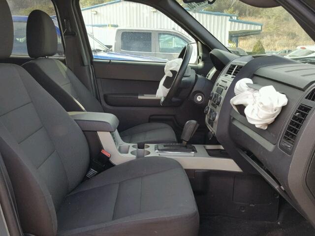 1FMCU9D70CKA77713 - 2012 FORD ESCAPE XLT BLUE photo 5