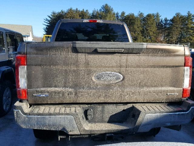 1FT7W2B65HED63502 - 2017 FORD F250 SUPER BROWN photo 9