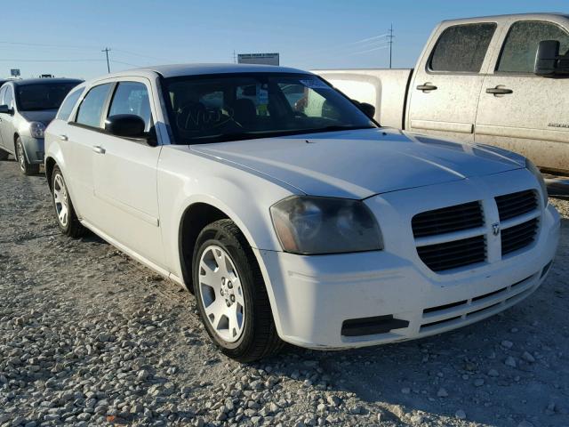 2D4FV47TX6H416972 - 2006 DODGE MAGNUM SE WHITE photo 1